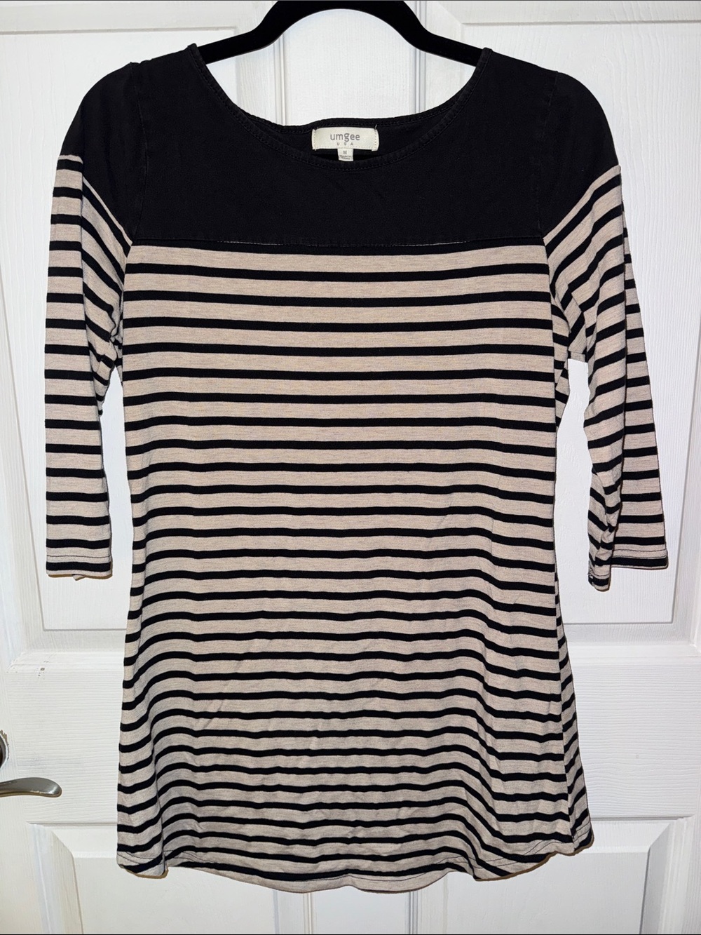 Umgee Black and Cream Striped Long Sleeve Tunic